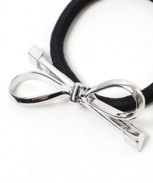 WEGO（ウィゴー）の「WEGO/【2点セット】メタルナローリボンゴム（ヘアゴム・レディース・シルバー・FREE）」の5枚目の写真