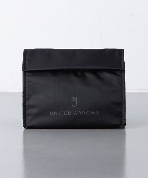 UNITED ARROWS(ユナイテッドアローズ)の「ロゴ ランチ ポーチ(ポーチ・レディース・ブラウン/オリーブ/ブラック/ダークグレー・FREE)」の1枚目の写真