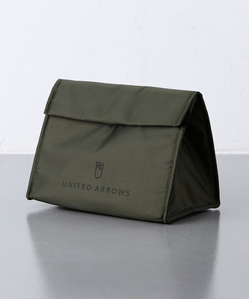 UNITED ARROWS(ユナイテッドアローズ)の「ロゴ ランチ ポーチ(ポーチ・レディース・ブラウン/オリーブ/ブラック/ダークグレー・FREE)」の16枚目の写真