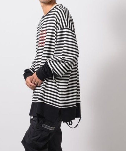 RE730(アールイーセブンサーティー)の「RE730 フェイクレイヤードグランジ加工ロングスリーブTシャツ(Tシャツ/カットソー・メンズ・ブラック×ホワイト・MEDIUM/LARGE/X-LARGE)」の11枚目の写真