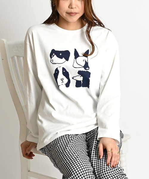 MARAI（マーライ）の「ドッグ アニマルプリント 長袖Tシャツ ニュアンスカラー（Tシャツ/カットソー・レディース・ホワイト/グレー/ネイビー・FREE）」の4枚目の写真