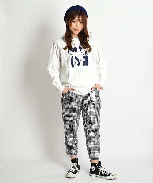 MARAI（マーライ）の「ドッグ アニマルプリント 長袖Tシャツ ニュアンスカラー（Tシャツ/カットソー・レディース・ホワイト/グレー/ネイビー・FREE）」の7枚目の写真