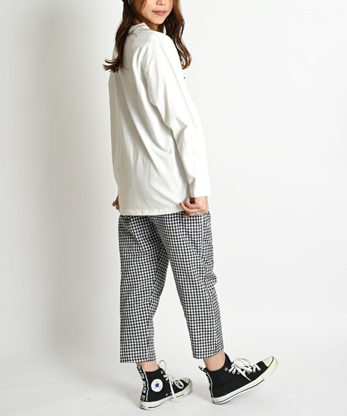 MARAI（マーライ）の「ドッグ アニマルプリント 長袖Tシャツ ニュアンスカラー（Tシャツ/カットソー・レディース・ホワイト/グレー/ネイビー・FREE）」の8枚目の写真