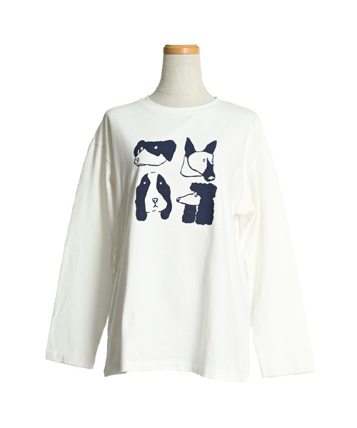 MARAI（マーライ）の「ドッグ アニマルプリント 長袖Tシャツ ニュアンスカラー（Tシャツ/カットソー・レディース・ホワイト/グレー/ネイビー・FREE）」の9枚目の写真
