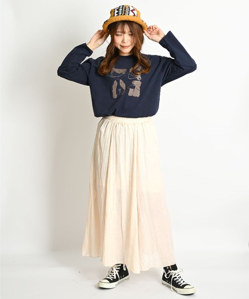 MARAI（マーライ）の「ドッグ アニマルプリント 長袖Tシャツ ニュアンスカラー（Tシャツ/カットソー・レディース・ホワイト/グレー/ネイビー・FREE）」の20枚目の写真