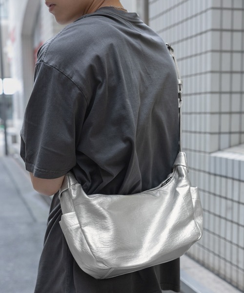 3.3 Field Trip （3.3フィールドトリップ）の「3.3 Field Trip／サイドポケットバック（ショルダーバッグ・メンズ・ブラック/その他・FREE）」の2枚目の写真