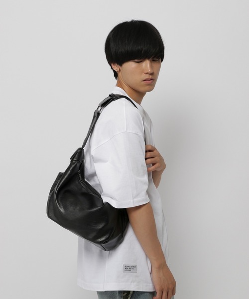 3.3 Field Trip （3.3フィールドトリップ）の「3.3 Field Trip／サイドポケットバック（ショルダーバッグ・メンズ・ブラック/その他・FREE）」の4枚目の写真