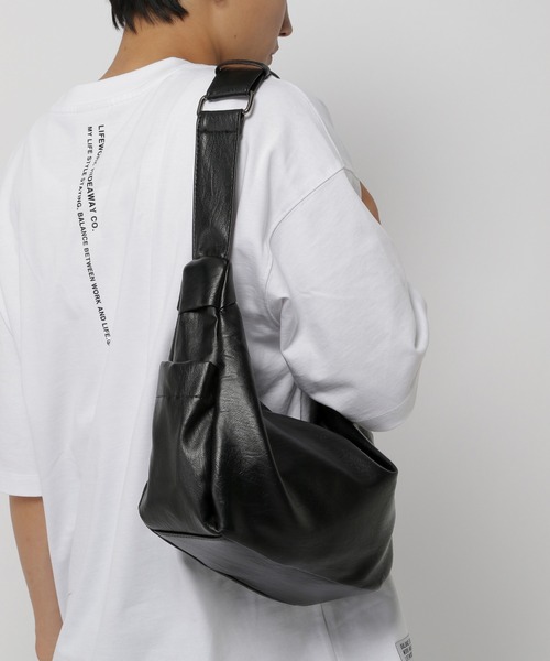 3.3 Field Trip （3.3フィールドトリップ）の「3.3 Field Trip／サイドポケットバック（ショルダーバッグ・メンズ・ブラック/その他・FREE）」の6枚目の写真