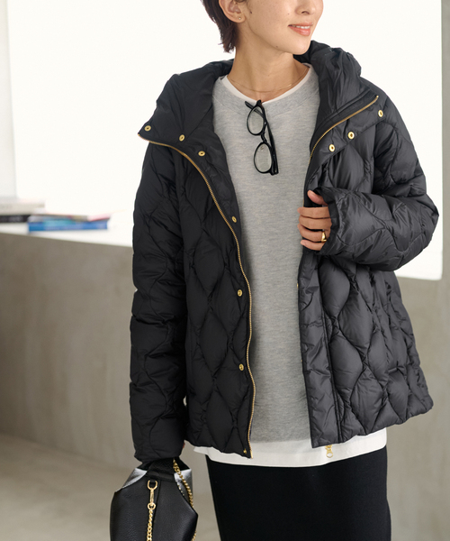 試着のみ　TAION ホワイト　キナリ　ヘチマキルト　フード　ダウンジャケット 試着のみ TAION ホワイト キナリ ヘチマキルト フード ダウン