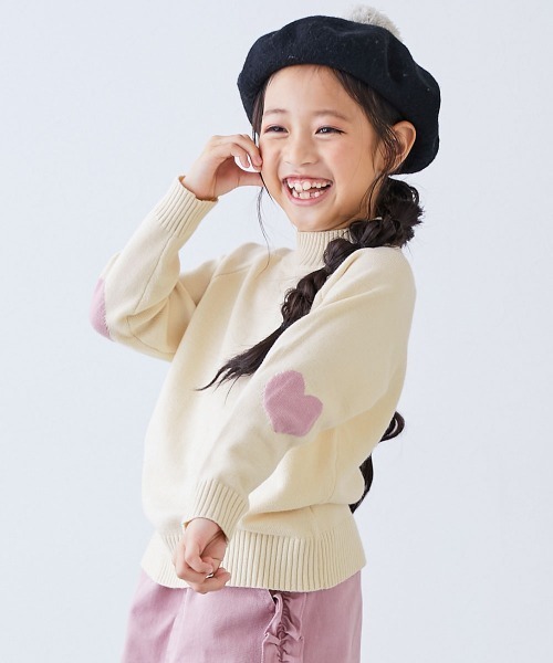 devirock（デビロック）の「洗える チクチクしない素肌ニット ハートデザイン ハイネック プルオーバー（ニット/セーター・キッズ・杢グレー/ブラック/ピンク系7/グリーン系その他2/アイボリー/ボルドー/ネイビー/ブルー系1・100cm/110cm/120cm/130cm/140cm/150cm/160cm）」の2枚目の写真