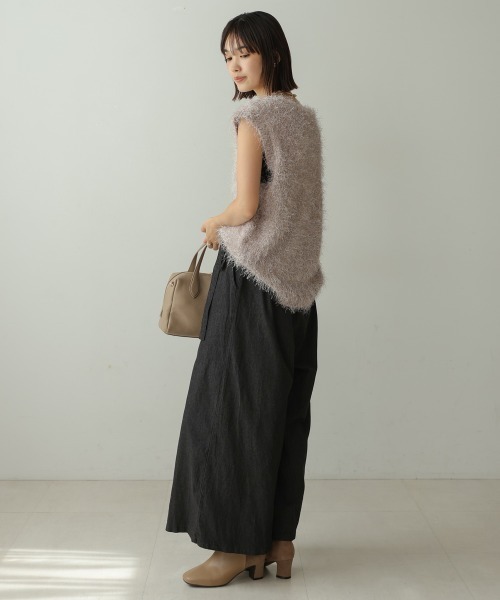 Bou Jeloud（ブージュルード）の「ダンスフェザーVネックベスト（ベスト・レディース・チャコールグレー/ブラウン・38）」の10枚目の写真