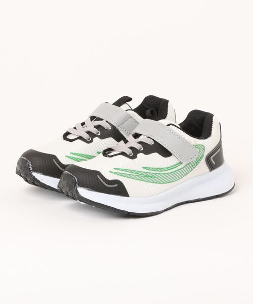 PERSON'S(パーソンズ)の「【PERSON’S】パーソンズ ジュニアスニーカー PSJ-4006(スニーカー・キッズ・ブラック×イエロー/シルバー/ブラック×レッド・19.0cm/20.0cm/21.0cm/22.0cm/23.0cm)」の3枚目の写真