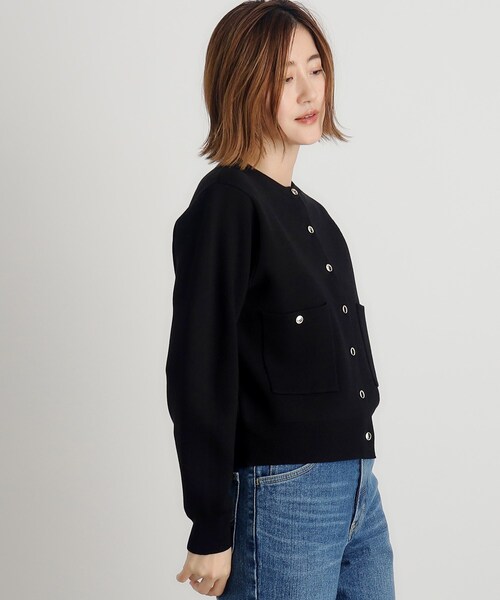 grove（グローブ）の「【毛玉軽減】ゴールドボタンクルーネックカーディガン（カーディガン/ボレロ・レディース・ナチュラル/ブラック/ワインレッド・02/03/01/04/05）」の5枚目の写真