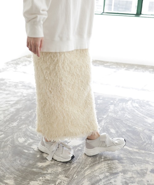 SESTO(セスト)の「ストレッチフィットレースアップ軽量スニーカー(スニーカー・レディース・シルバー/ブラック・S/M/L/LL/3L)」の18枚目の写真