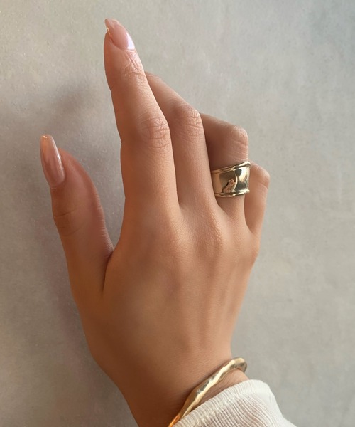 ciite'（シーテ）の「ウェーブリング（リング・レディース・シルバー/ゴールド・FREE）」の4枚目の写真