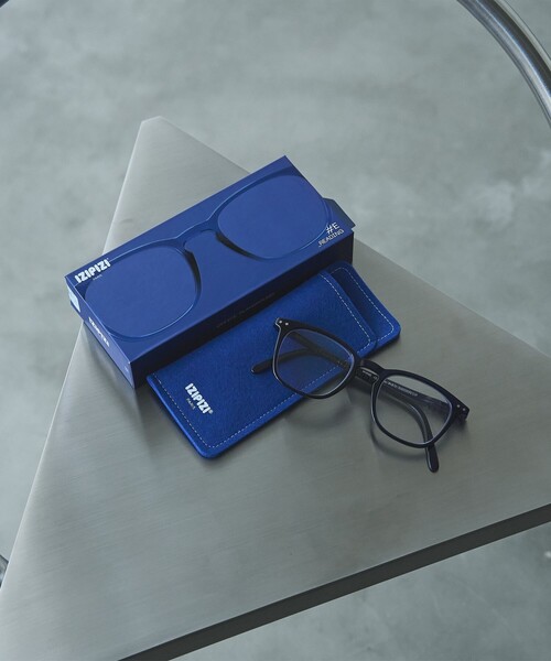 IZIPIZI（イジピジ）リーディンググラス OFFICE PLAYGROUND READING♯E（メガネ）｜IZIPIZI（イジピジ）