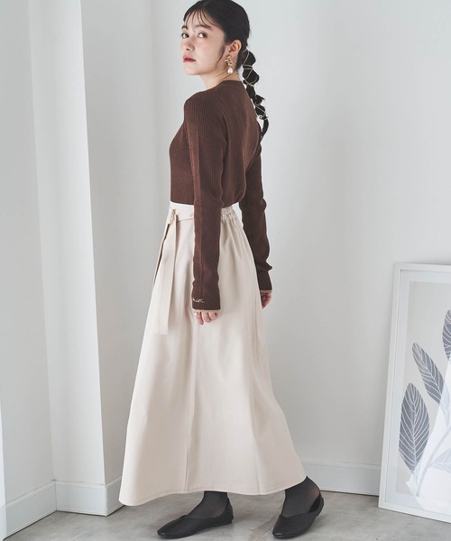 mil(ミル)の「【150㎝前後の小柄さんサイズ】ラップ風Aラインスカート(スカート・レディース・ブラック/アイボリー/ブラウン・XS/S)」の5枚目の写真