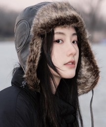 DAY CLOSET（デイ クローゼット）の「レディース メンズライクフェイクファーフライトキャップ 耳当て付き（キャップ）」