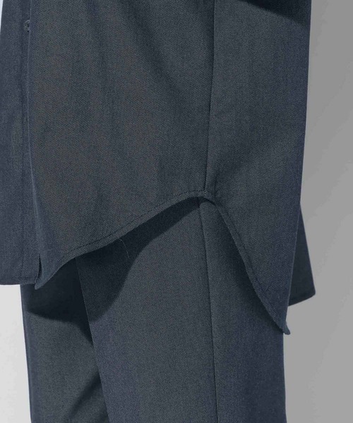 Elura(エルーラ)の「デニムシャツ/151673(シャツ/ブラウス・レディース・ネイビー・LARGE/MEDIUM)」の14枚目の写真
