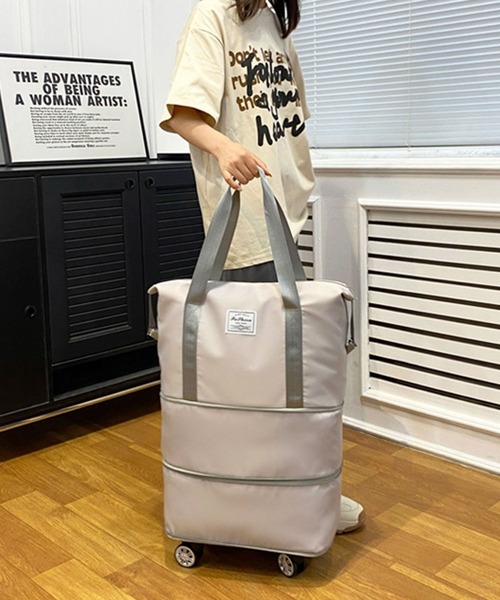 FREE STYLISTS（フリー スタイリスト）の「キルテキャスター付き ィングボストンバッグ 軽量 トラベルバッグ キャリーオン 3way（ショルダーバッグ・レディース・グレー/ブルー/ブラック/ダークパープル/ネイビー/パープル/グリーン/ピンク・FREE）」の2枚目の写真