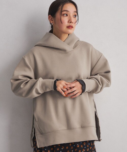 green label relaxing（グリーンレーベルリラクシング）の「＜at ease＞ダンボール フーディ（パーカー・レディース・ベージュ/ブラック/ライトグレー・FREE）」の3枚目の写真