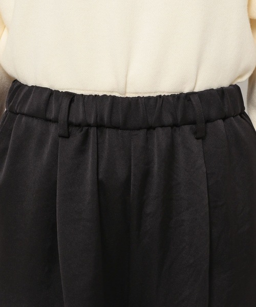 LOWRYS FARM(ローリーズファーム)の「サテンドロストカーゴパンツ 250236(カーゴパンツ・レディース・ブラック/アイボリー/ピンク・FREE)」の22枚目の写真