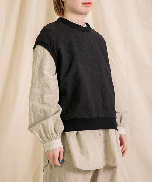 prit（プリット）の「[prit] ギマメッシュ×リネンコットンピンオックス 切替プルオーバーベスト（ベスト・レディース・ライトベージュ/ブラック・FREE）」の3枚目の写真