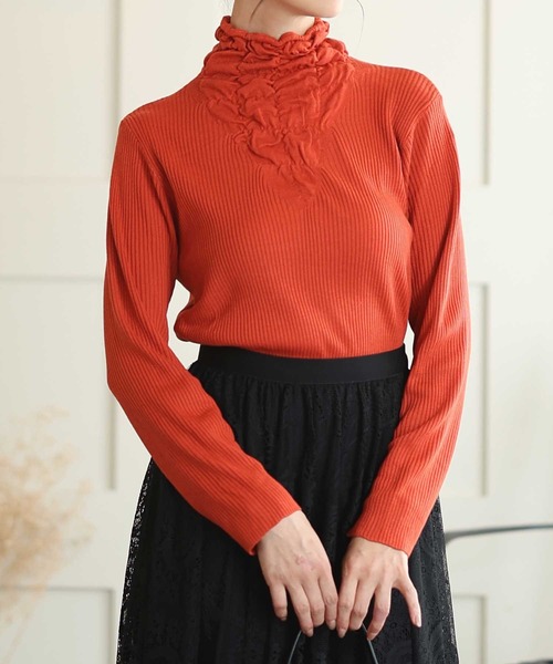 Sawa a la mode（サワアラモード）の「シャーリングネックリブニットトップス（ニット/セーター・レディース・ブラック/ブルー/オレンジ・FREE）」の3枚目の写真