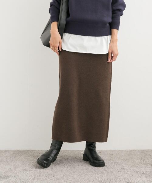 URBAN RESEARCH DOORS（アーバンリサーチドアーズ）の「スムースニットストレートスカート（スカート・レディース・グリーン/ブラウン/チャコールグレー・MEDIUM）」の7枚目の写真