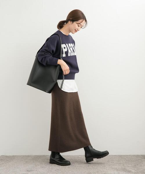 URBAN RESEARCH DOORS（アーバンリサーチドアーズ）の「スムースニットストレートスカート（スカート・レディース・グリーン/ブラウン/チャコールグレー・MEDIUM）」の21枚目の写真