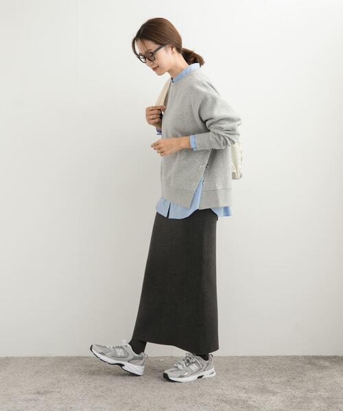 URBAN RESEARCH DOORS（アーバンリサーチドアーズ）の「スムースニットストレートスカート（スカート・レディース・グリーン/ブラウン/チャコールグレー・MEDIUM）」の11枚目の写真