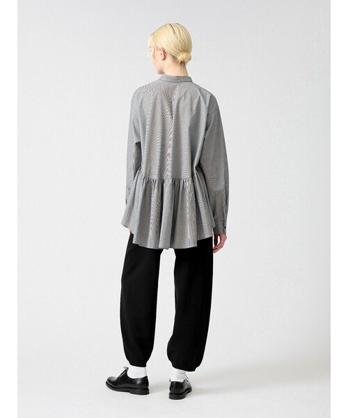 mizuiroind(ミズイロインド)の「mizuiro ind ウエストギャザーシャツ(シャツ/ブラウス・レディース・その他/ブラック/オフホワイト・FREE)」の13枚目の写真