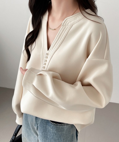 ABITOKYO(アビトーキョー)の「パールスキッパネック段ボールニットスウェットプルオーバー(スウェット・レディース・チャコールグレー/ブラック/アイボリー・M/L/XL)」の4枚目の写真