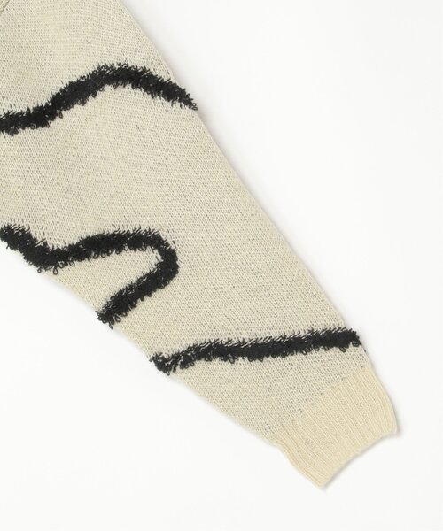 VENCEEXCHANGE(ヴァンスエクスチェンジ)の「ラインジャガードクロップドプルオーバー(ニット/セーター・レディース・ブラック/アイボリー/グレー・FREE)」の8枚目の写真