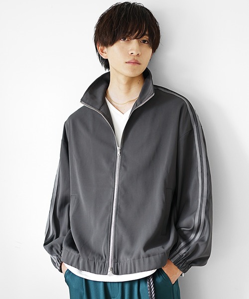 MinoriTY（マイノリティ）の「【MinoriTY】さら艶生地ダブルジップサイドライントラックジャケット ブルゾン メンズ 春服（ジャージ・メンズ・チャコール/モカ・S/M/L）」の4枚目の写真