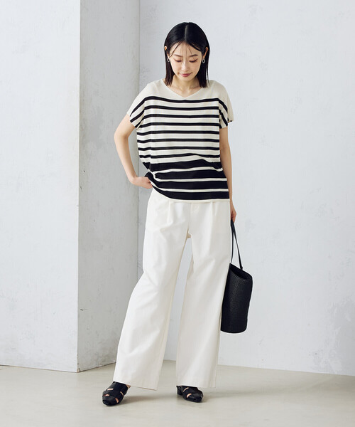 COMME CA MODELS(コムサモデルズ)の「【美しいベーシックパンツ】ワイドシルエット チノパンツ(チノパンツ・レディース・ベージュ/ブラック/ホワイト/ライトグレー・SMALL/MEDIUM/LARGE/X-LARGE/X-SMALL)」の16枚目の写真