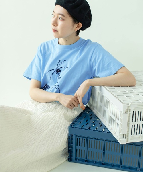 PAR ICI(パーリッシィ)の「ヤシの木 ハンドステッチ風Tシャツ(Tシャツ/カットソー・レディース・ホワイト/サックスブルー/グレー・FREE)」の15枚目の写真