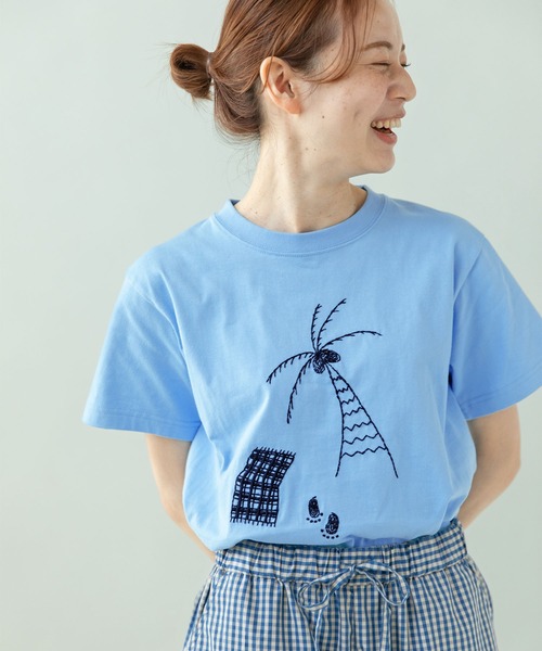 PAR ICI(パーリッシィ)の「ヤシの木 ハンドステッチ風Tシャツ(Tシャツ/カットソー・レディース・ホワイト/サックスブルー/グレー・FREE)」の4枚目の写真