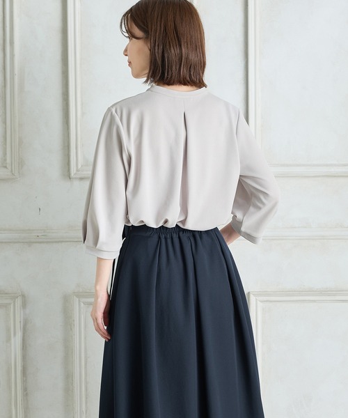 Honeys(ハニーズ)の「【ハニさら・接触冷感・イージーケア・UVカット】7分袖アクセ付トップス(Tシャツ/カットソー・レディース・ネイビー/ブルー/ブラック/ライトグレー・LL/3L/S/M/L)」の18枚目の写真