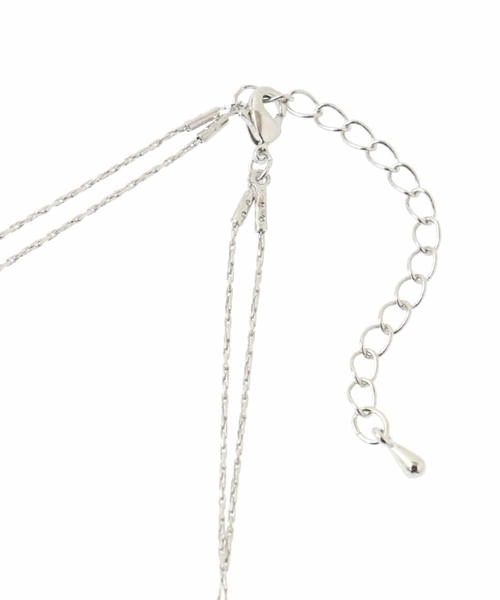 a.v.v（アーヴェヴェ）の「プレートコンビロングネックレス（ネックレス・レディース・ゴールド/シルバー・38）」の3枚目の写真