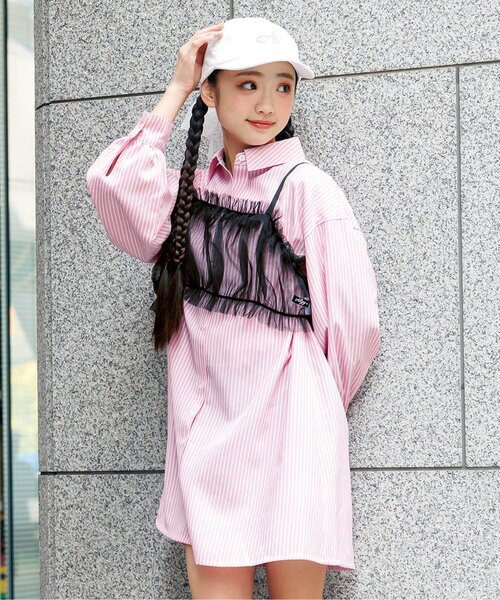 algy（アルジー）の「シアービスチェ付きシャツワンピ（シャツワンピース・キッズ・ピンク/ブラック/サックスブルー・XX-SMALL/X-SMALL/MEDIUM/SMALL）」の2枚目の写真