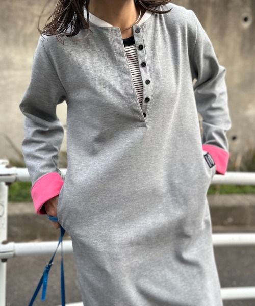 mi via loca(ミヴィアロカ)の「配色 Wフェイス ヘンリーネック ロングワンピース(ワンピース・レディース・ブルー/トップグレー/スミクロ・FREE)」の3枚目の写真