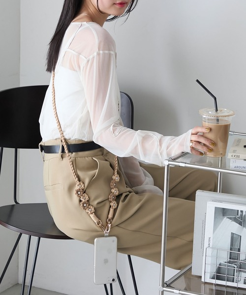 forksy.(フォルクシー)の「【forksy.】マクラメ編み フラワー スマホストラップ(スマホグッズ・レディース・ブラック/ブルー/オレンジ/パープル/ブラウン/グリーン/ピンク・FREE)」の20枚目の写真