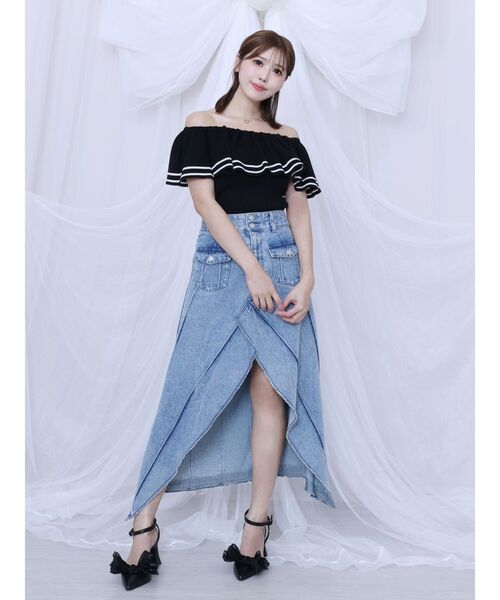 EATME（イートミー）の「オフショルダーニットTOP（ニット/セーター・レディース・レッド/オフホワイト/ブラック・FREE）」の7枚目の写真