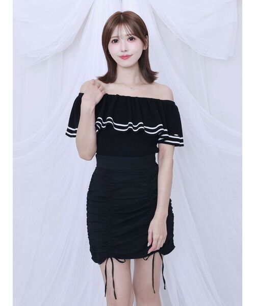 EATME（イートミー）の「オフショルダーニットTOP（ニット/セーター・レディース・レッド/オフホワイト/ブラック・FREE）」の10枚目の写真