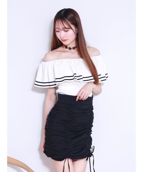 EATME（イートミー）の「オフショルダーニットTOP（ニット/セーター・レディース・レッド/オフホワイト/ブラック・FREE）」の14枚目の写真