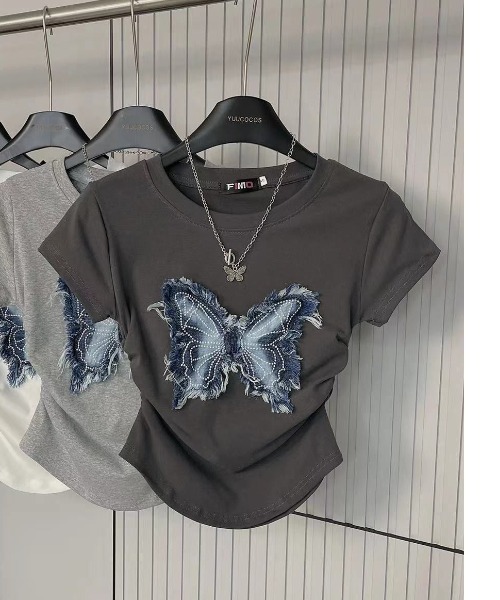 LETee(レティー)の「バタフライドローコードトップス(Tシャツ/カットソー・レディース・チャコールグレー/グレー/ホワイト/ブラック・FREE)」の3枚目の写真