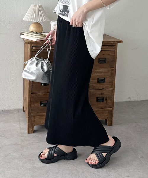 DISCOAT(ディスコート)の「【軽量・プチプラ】EVAクロスサンダル(サンダル・レディース・ホワイト/ブラック/グレー・MEDIUM/LARGE)」の10枚目の写真