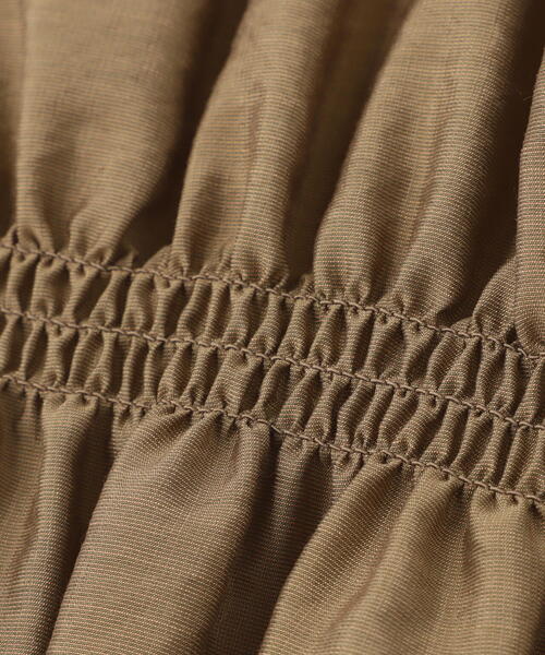 NATURAL BEAUTY BASIC（ナチュラルビューティーベーシック）の「◇シャーリングブラウス＆スカート（ワンピース・レディース・ブラウン/ベージュ・P/S/MEDIUM）」の11枚目の写真