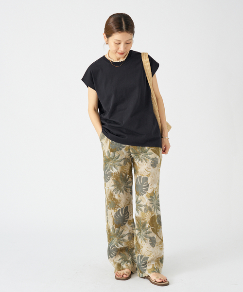 IENA(イエナ)の「《追加4》ラウンドテールプルオーバー(Tシャツ/カットソー・レディース・ブラウン/ブラック/ホワイト・FREE)」の16枚目の写真